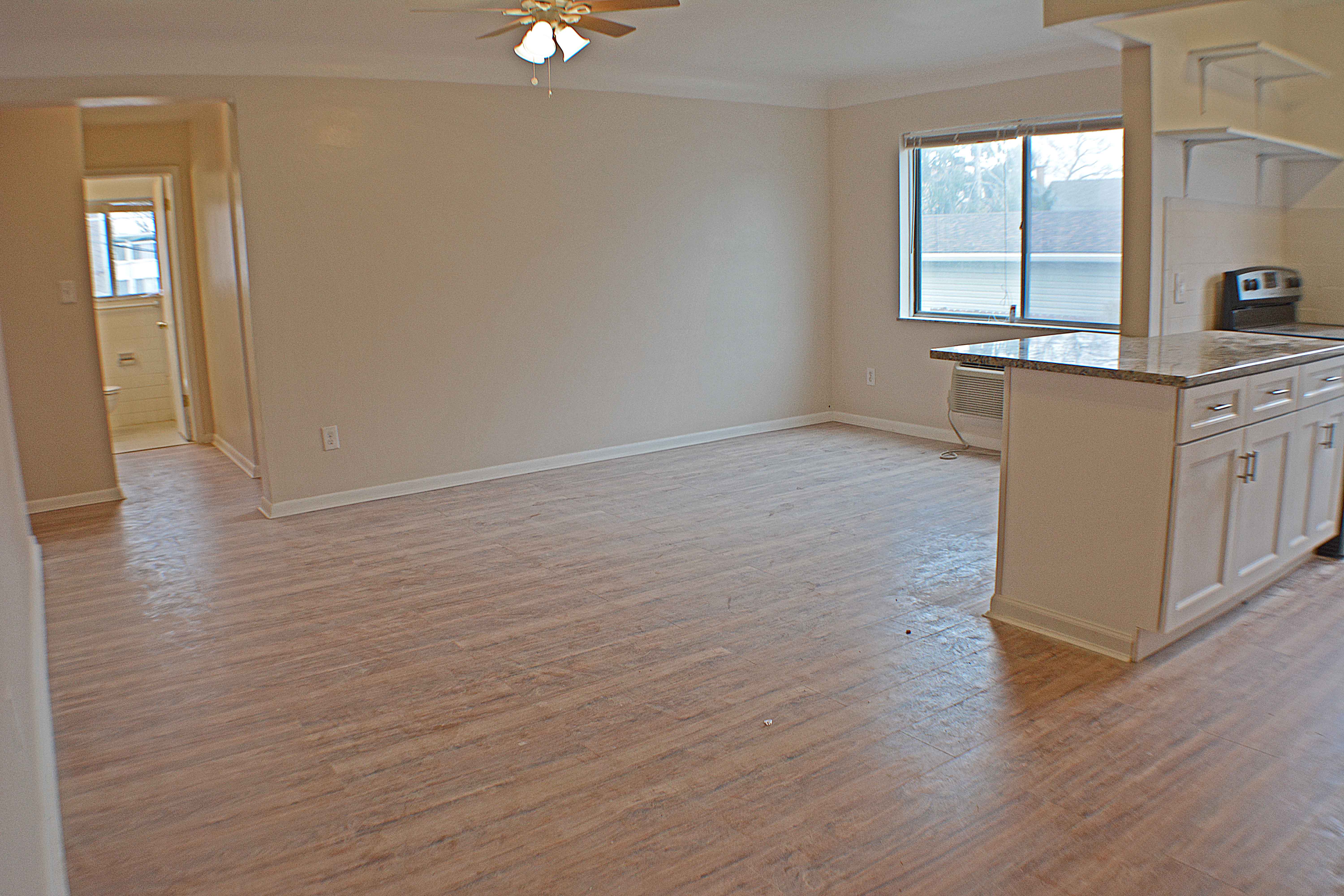 Diamond Creek Apartments,Lakewood, OH 44107 Northlake Management